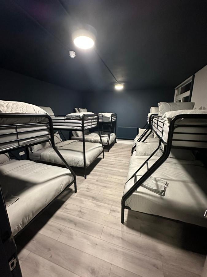 Penthouse Apartment, Sleeps 21 With Terrace Liverpool Esterno foto